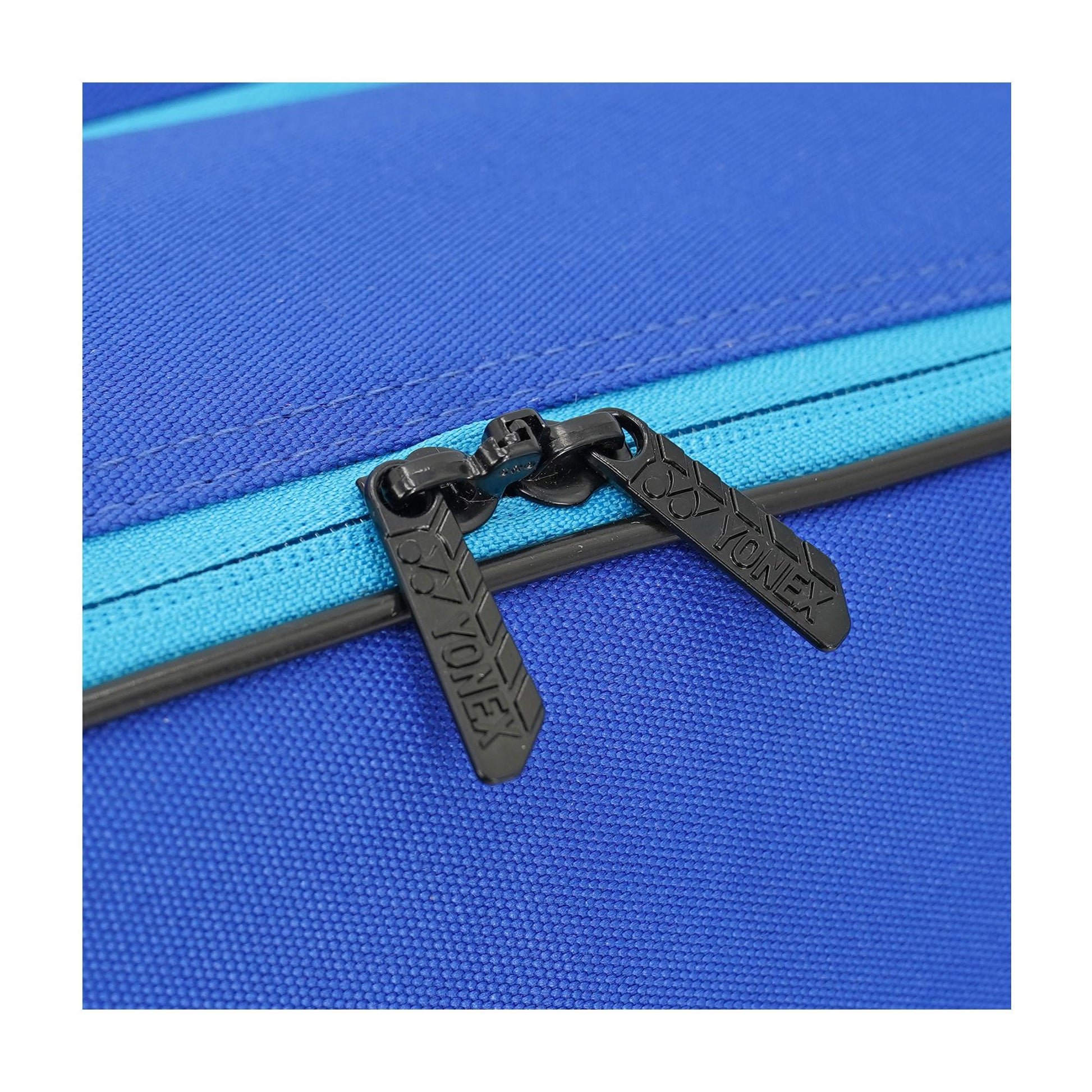 BRIGHT AQUA-BLUE