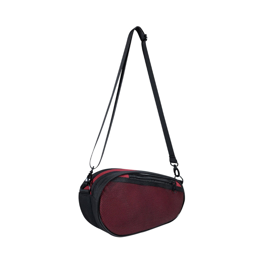 BLACK / HAUTE RED