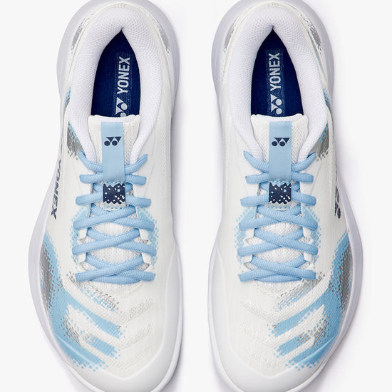 WHITE/LIGHT BLUE