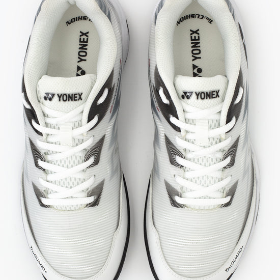 WHITE / BLACK