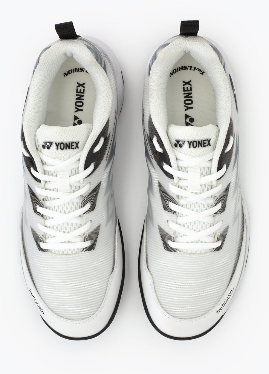 WHITE / BLACK