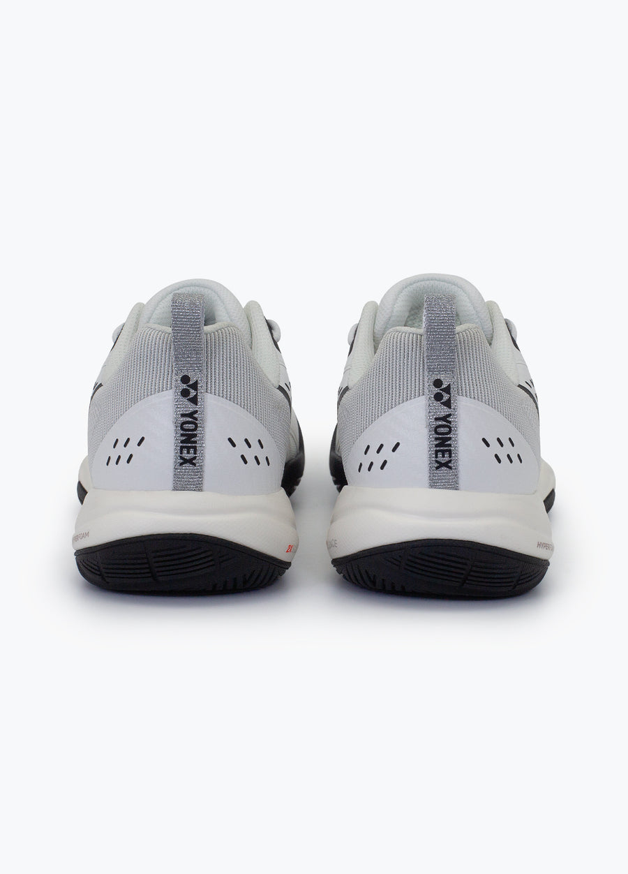 WHITE/BLACK